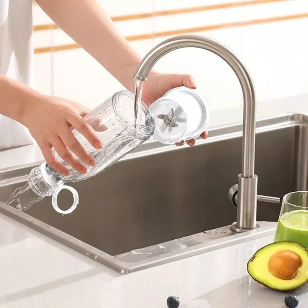 🥤⚡ MiniJuice™ – Tu dosis diaria de energía en la palma de tu mano 🌈🍇